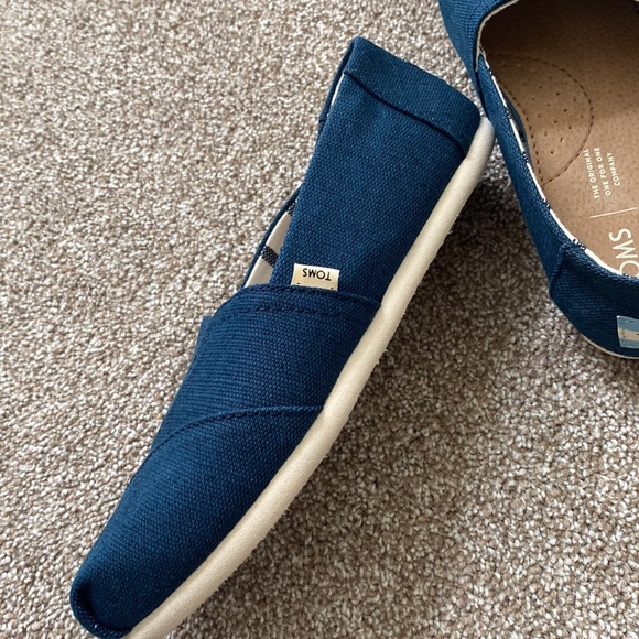 TOMs shoes size 6 NEW - Picture 4 of 5